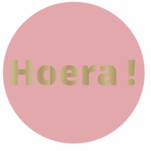 Cadeaustickers kadostickers Hoera Roze